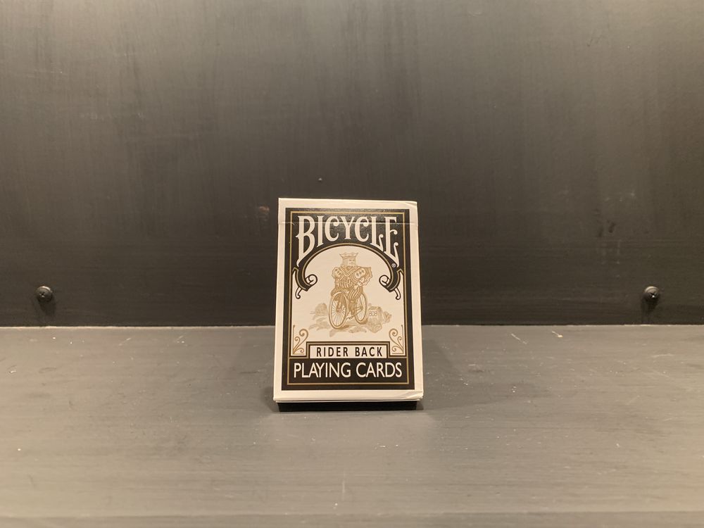 トランプ